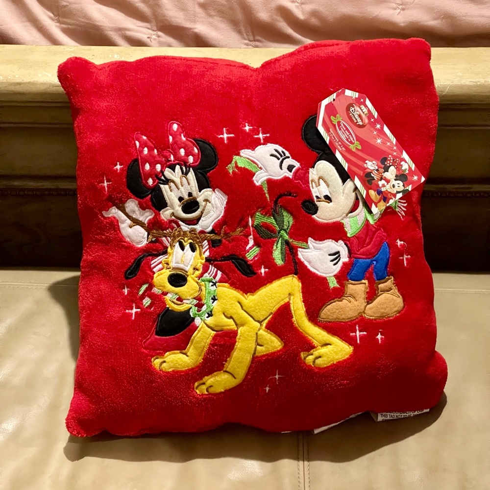 Disney Mickey Minnie Pluto Christmas Holiday Pillow Throw